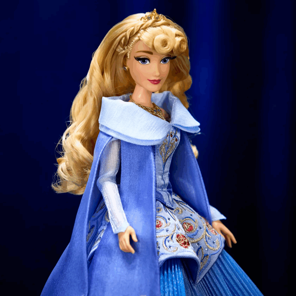 Aurora Limited Edition Doll Sleeping Beauty Disney Designer Collection Dance Series 12'' - Magical Mouse Aurora Limited Edition Doll Sleeping Beauty Disney Designer Collection Dance Series 12'' - Magical Mouse