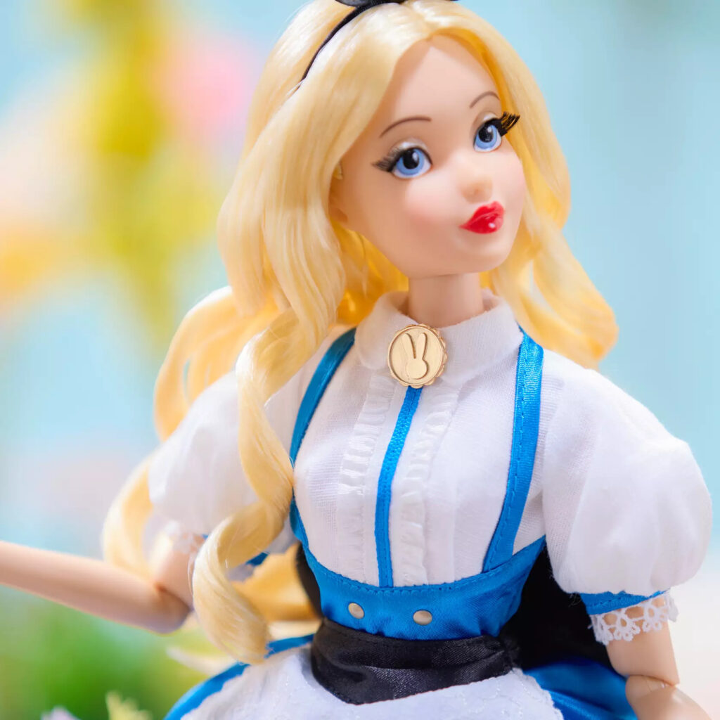 Alice in Wonderland 75th Anniversary Limited Edition Doll (rabbit brooch)