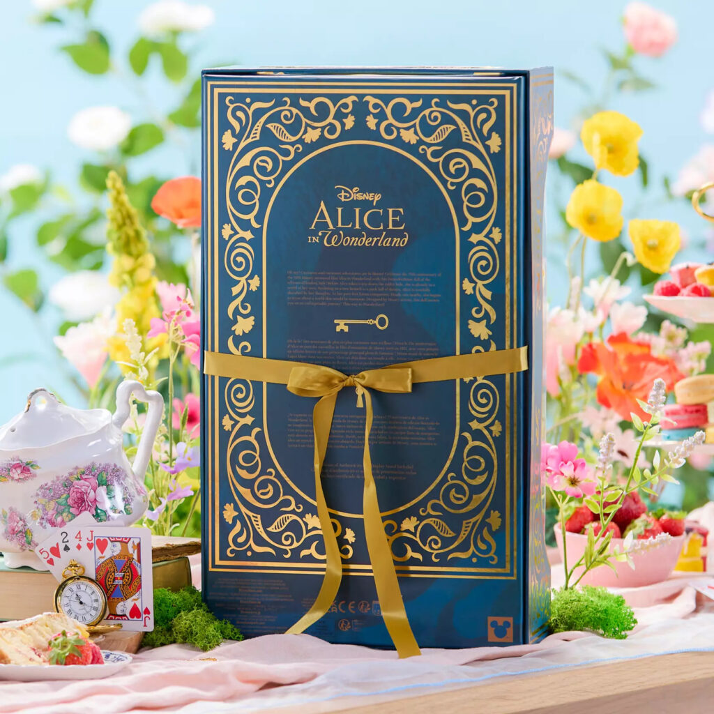 Alice in Wonderland 75th Anniversary Limited Edition Doll (box back)